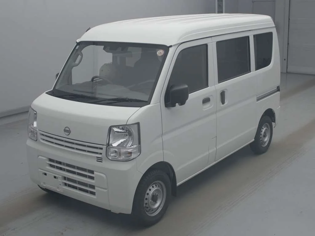 Nissan NV100 Clipper DR17V 2026